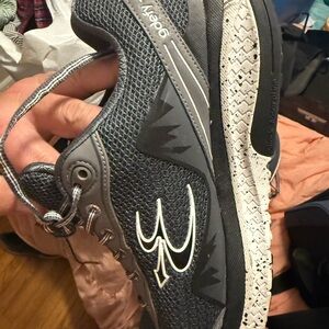 Men's Gravity Dwfiera. Size 12.5